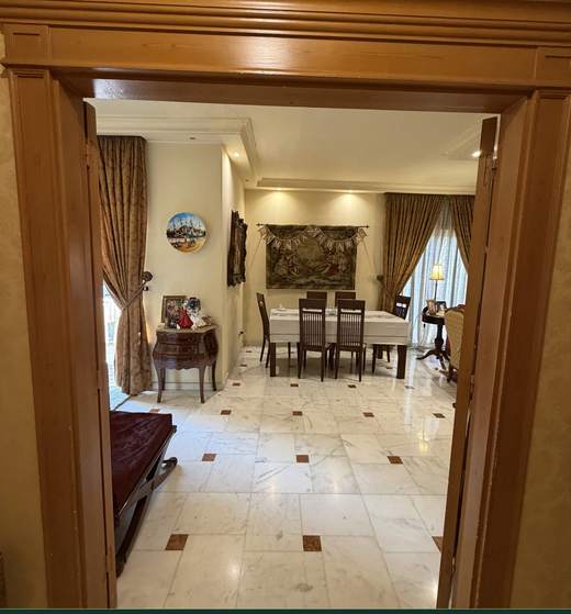 Living area of apartment for sale in Batrakiye, Beirut — Ref. 1181