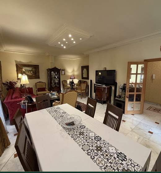 Salon and dining area of apartment for sale in Batrakiye, Beirut — Ref. 1181