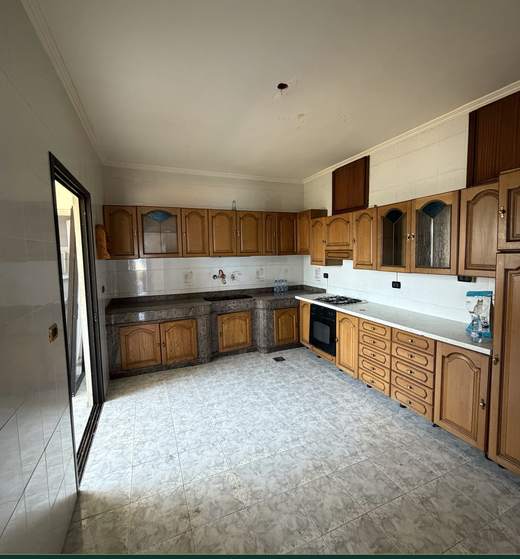 Fully equipped kitchen, apartment for sale in Dohat El Hoss — Ref. 1187