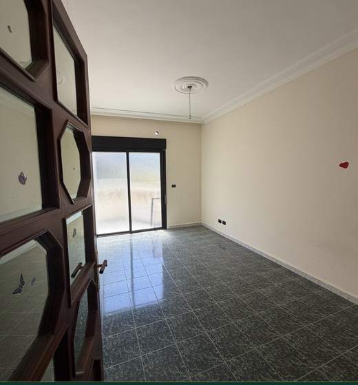 Bedroom with balcony access, apartment for sale in Dohat El Hoss — Ref. 1187