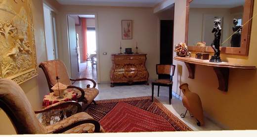 315 m² luxury apartment for sale in Hazmieh, Baabda — Cedar Keys Estates Ref. 1186