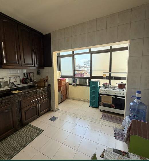 Kitchen of apartment for sale in Msaytbeh, Beirut — Ref. 1171