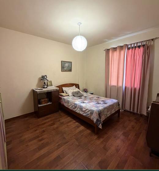 Second bedroom of apartment for sale in Msaytbeh, Beirut — Ref. 1171