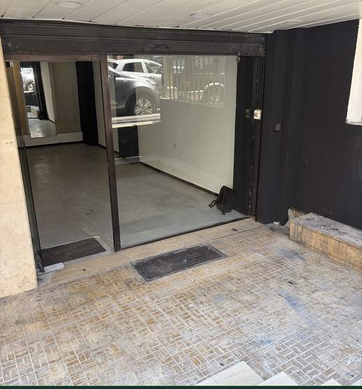 Storefront entrance of shop for rent on St. Louis Street, Achrafieh — Ref. 1184